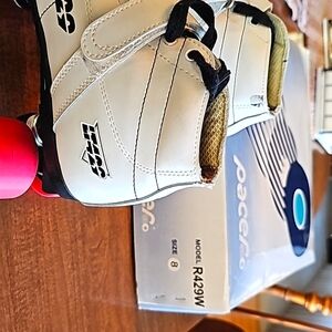 Pacer Model LT429 Rolller Skates White Size 8